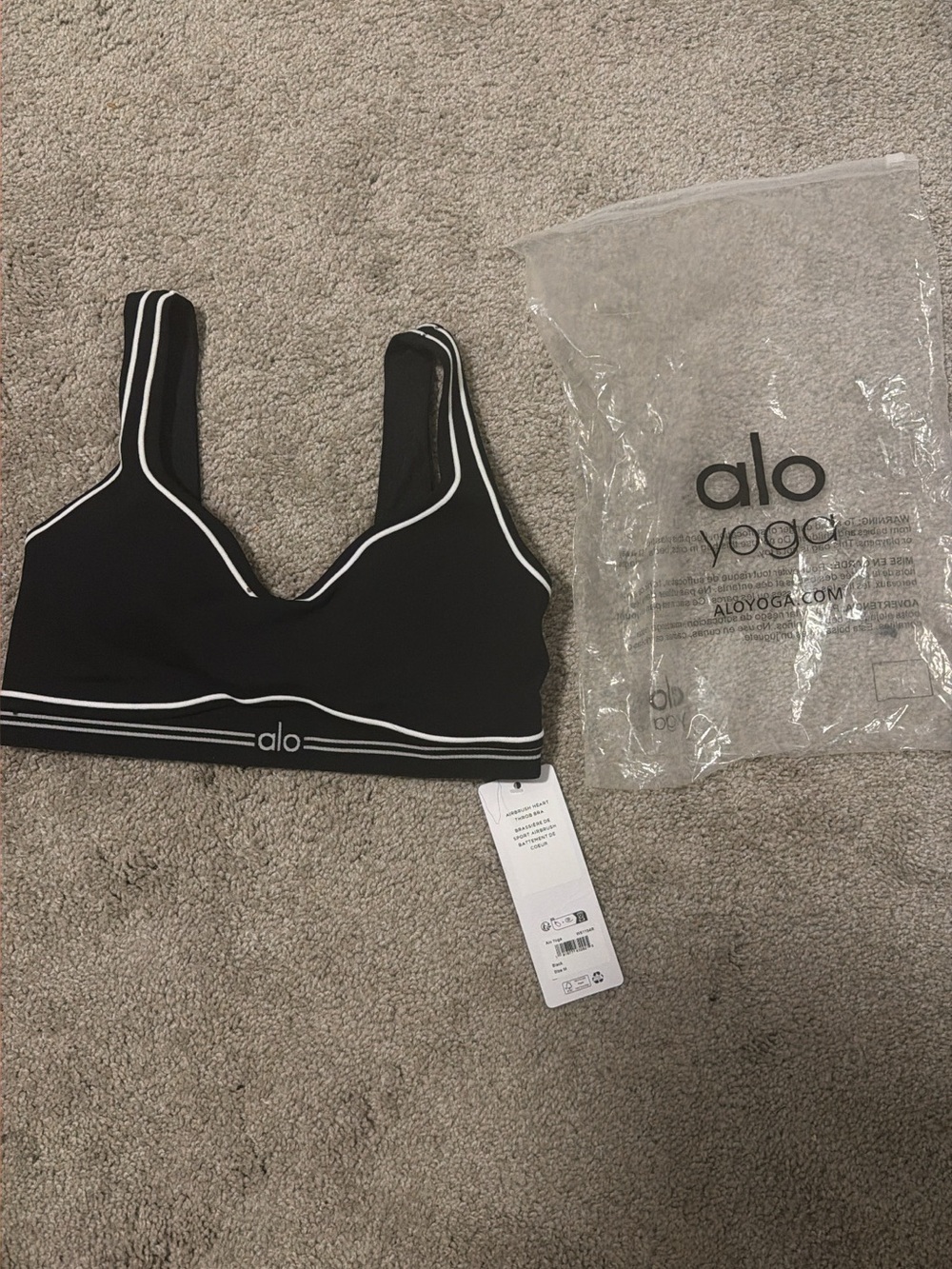 ALO Yoga Black Sports Bra with White Piping